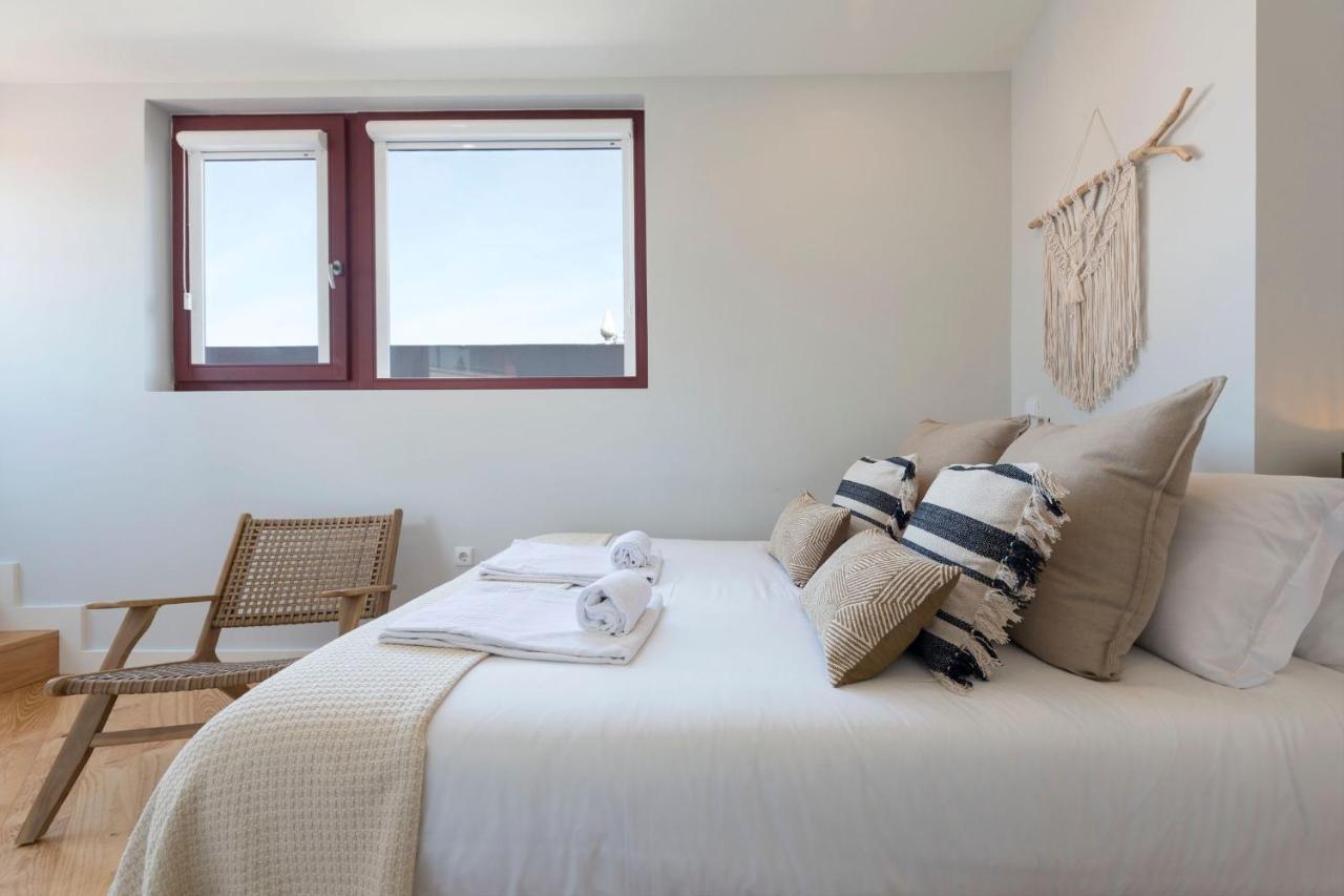 Central Superb Flat W/ Ac & Balcony By Lovelystay Porto Eksteriør billede
